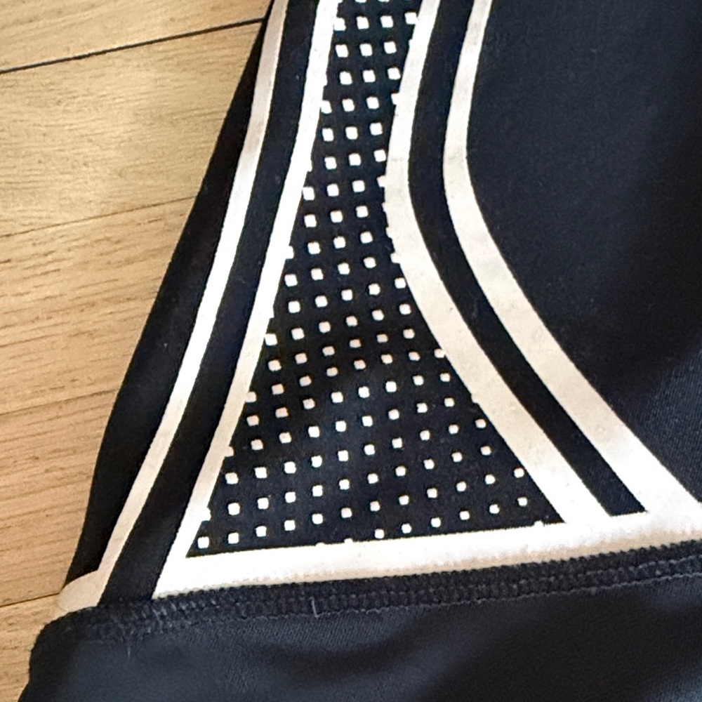 RBX - Black Athletic Leggings with White Trim - Medium - Picture 4 of 10